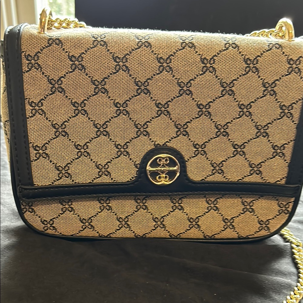 Nine West Cream and Black Shoulder Bag with Structured Shape and Flap Closure